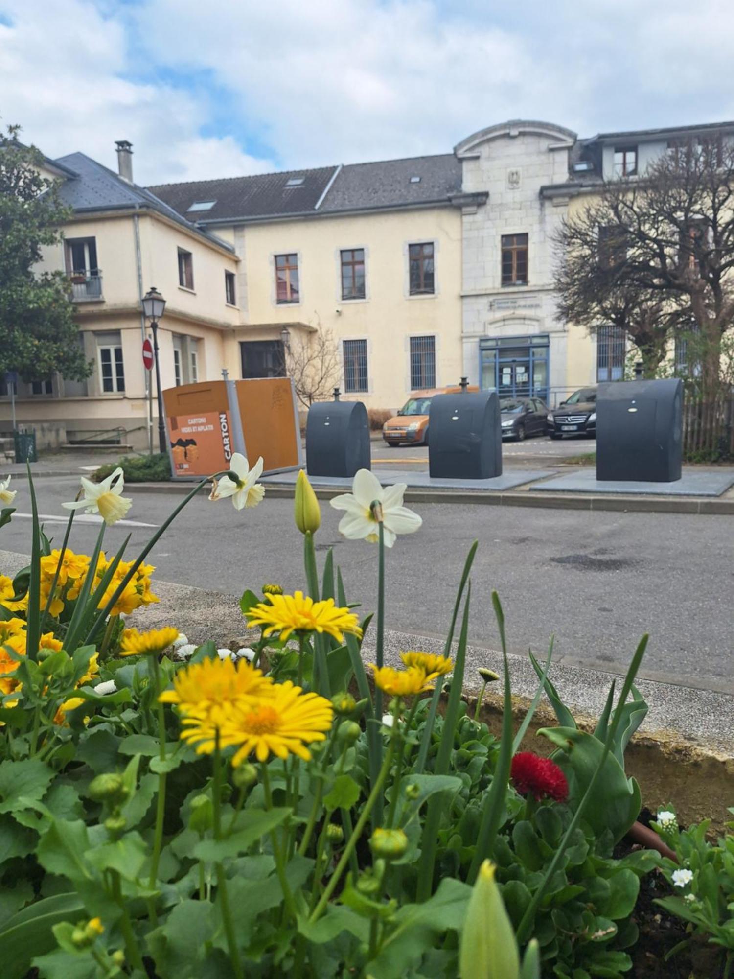 Chez Eric - L'Atypique Lägenhet Rumilly  Exteriör bild